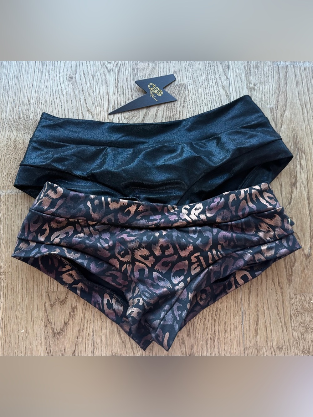 Cleo the Hurricane Low-Waist Cheeky Metallic Foil - Black & Bronze Animal Print